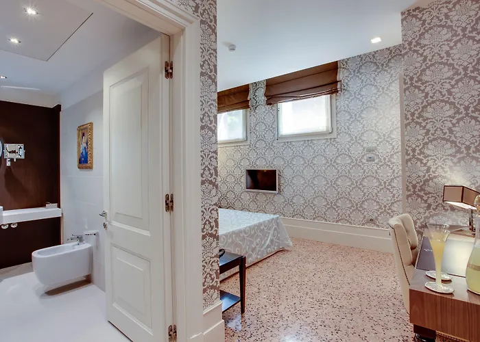 Hotell Moresco 4*