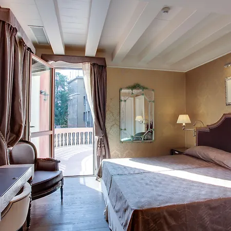 Hotel Moresco 4*